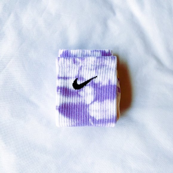 4 pairs Tie Dye NIKE Unisex Crew Cotton Socks - Picture 8 of 8